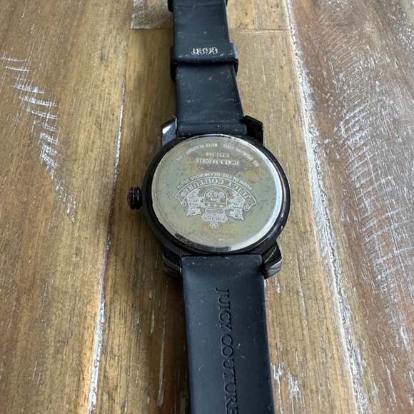 Watch - Picture 3 of 3